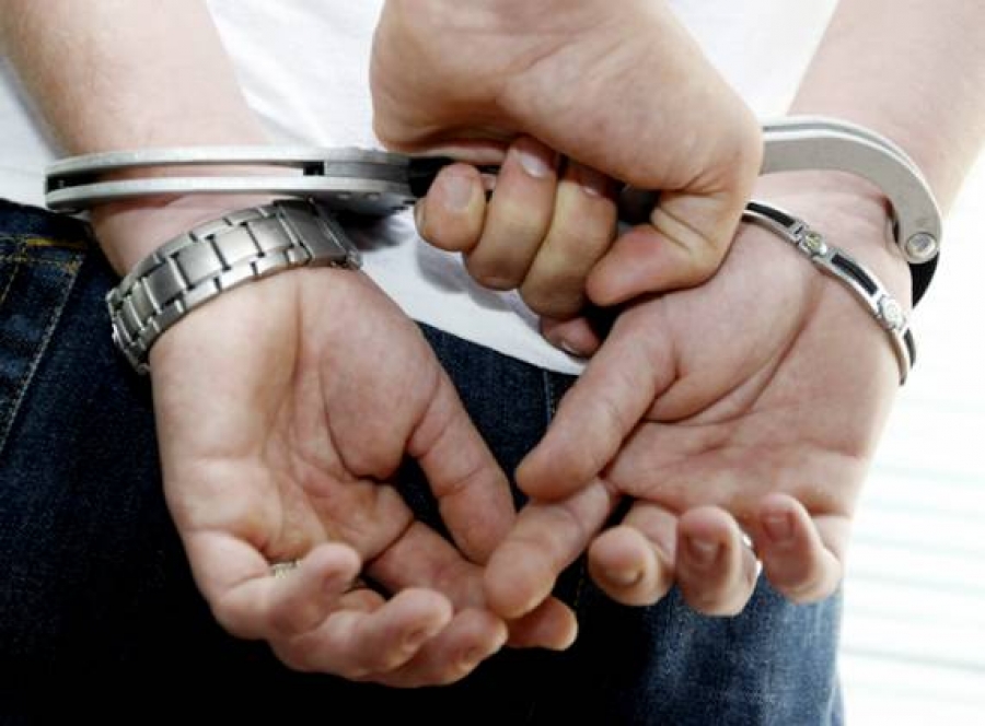 จ่อชงบิ๊กต๊อกฟัน ขรก. โกงลอต 4