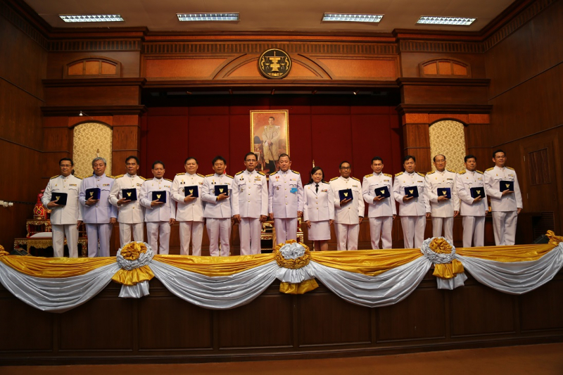 พิธีรับพระราชทานเครื่องราชอิสริยาภรณ์ ประจำปี 2560