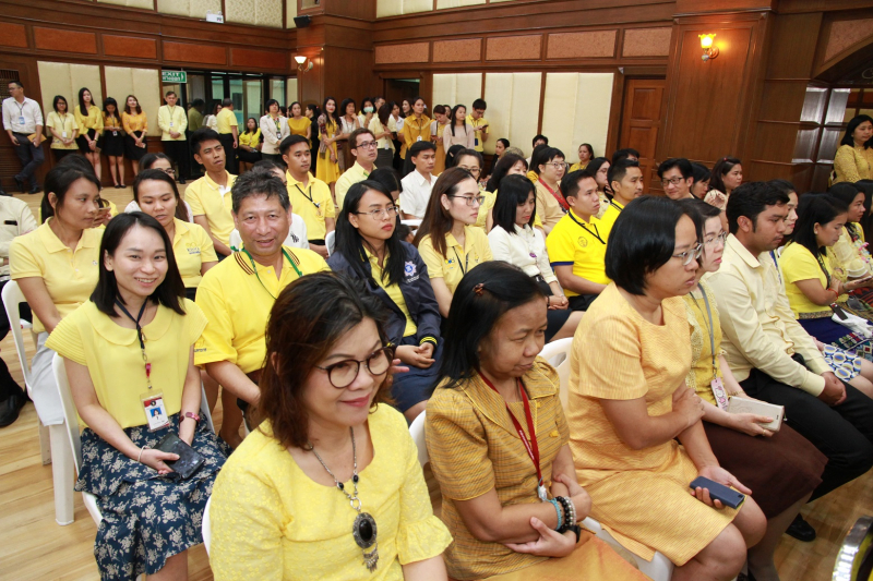 สรงน้ำพระรดน้ำขอพร ประจำปี 2562