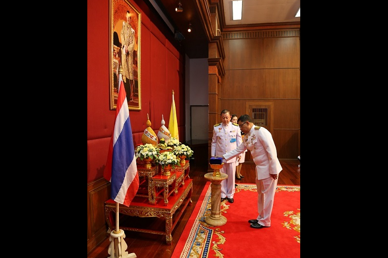 พิธีรับพระราชทานเครื่องราชอิสริยาภรณ์ ประจำปี 2560