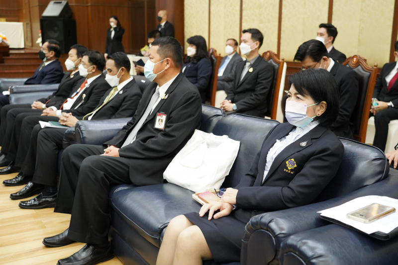 โครงการสัมมนาเชิงวิชาการ เรื่อง การดำเนินการเกี่ยวกับความผิดวินัยการเงินการคลัง : เรื่องใหม่ใกล้ตัวผู้บริหาร ... ฟังไว้ห่างไกลค