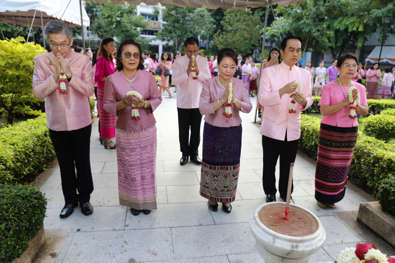 พิธีบวงสรวงเนื่องในวันคล้ายวันสถาปนา สำนักงานการตรวจเงินแผ่นดิน ครบรอบ 104 ปี