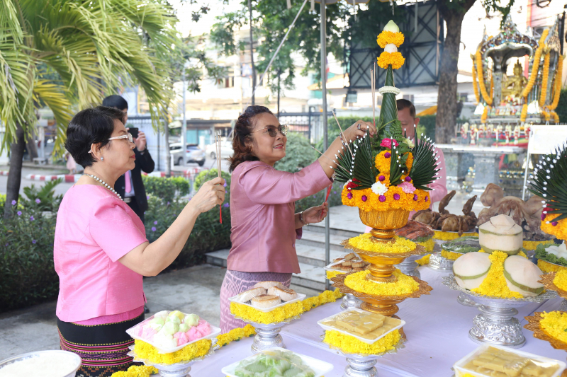 พิธีบวงสรวงเนื่องในวันคล้ายวันสถาปนา สำนักงานการตรวจเงินแผ่นดิน ครบรอบ 104 ปี