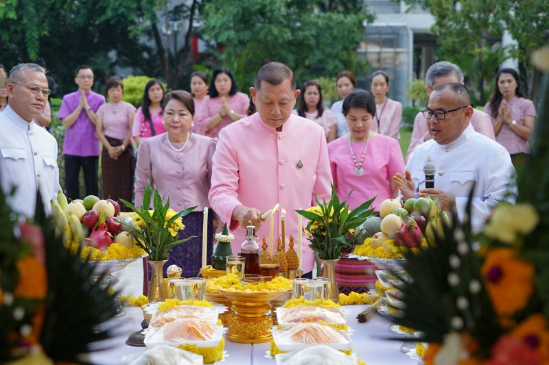 พิธีบวงสรวงเนื่องในวันคล้ายวันสถาปนา สำนักงานการตรวจเงินแผ่นดิน ครบรอบ 104 ปี