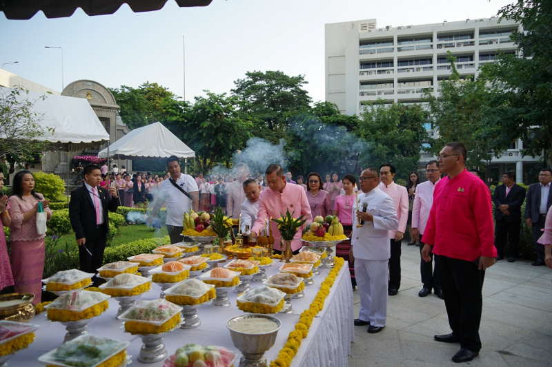 พิธีบวงสรวงเนื่องในวันคล้ายวันสถาปนา สำนักงานการตรวจเงินแผ่นดิน ครบรอบ 104 ปี