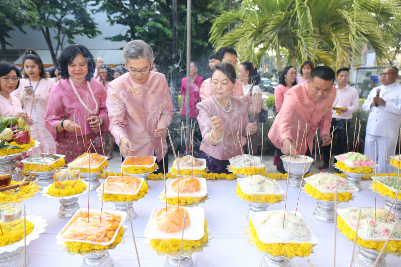 พิธีบวงสรวงเนื่องในวันคล้ายวันสถาปนา สำนักงานการตรวจเงินแผ่นดิน ครบรอบ 104 ปี