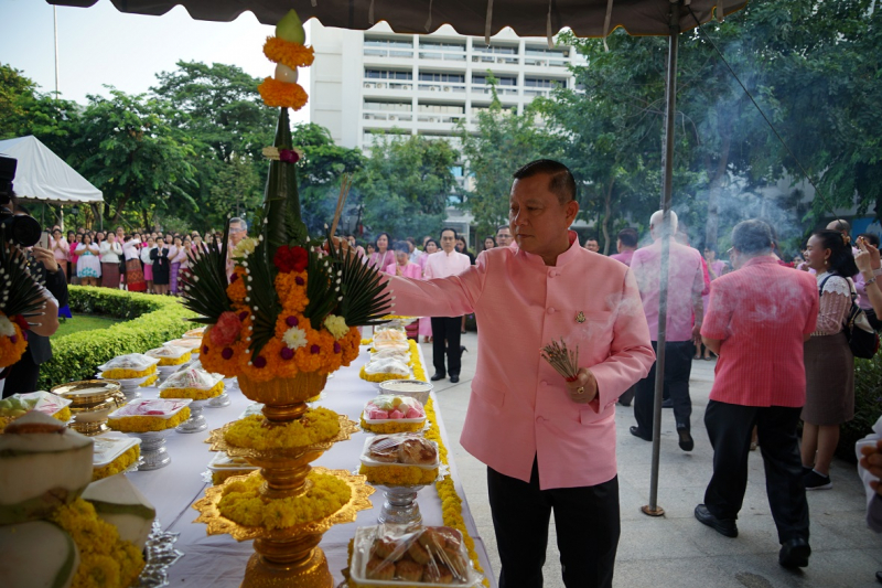 พิธีบวงสรวงเนื่องในวันคล้ายวันสถาปนา สำนักงานการตรวจเงินแผ่นดิน ครบรอบ 104 ปี