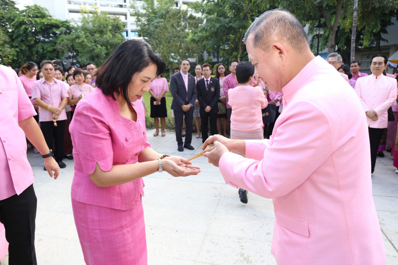 พิธีบวงสรวงเนื่องในวันคล้ายวันสถาปนา สำนักงานการตรวจเงินแผ่นดิน ครบรอบ 104 ปี