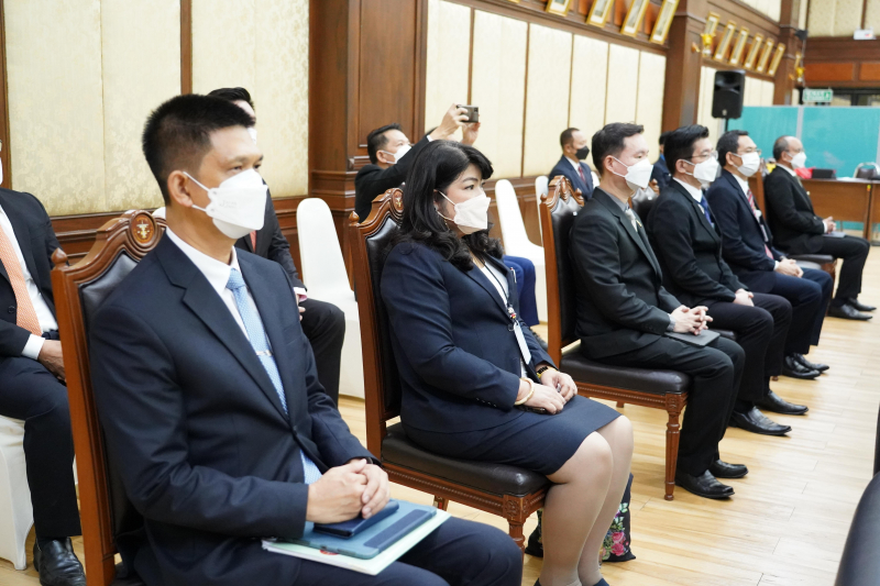 โครงการสัมมนาเชิงวิชาการ เรื่อง การดำเนินการเกี่ยวกับความผิดวินัยการเงินการคลัง : เรื่องใหม่ใกล้ตัวผู้บริหาร ... ฟังไว้ห่างไกลค