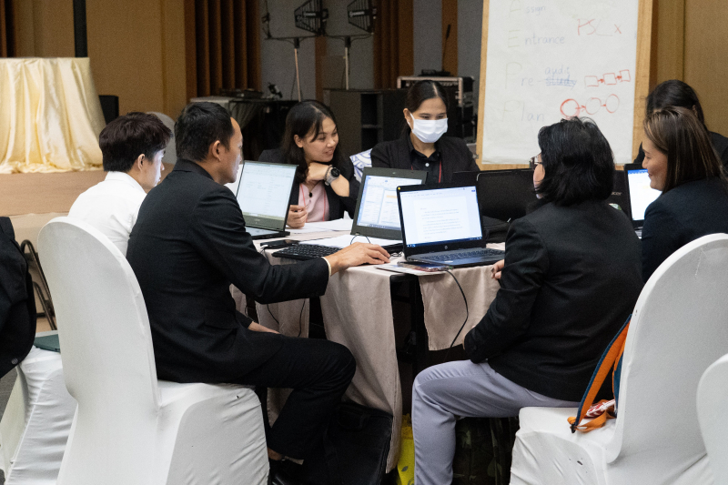 การพัฒนาแนวทางการตรวจสอบผลสัมฤทธิ์และประสิทธิภาพการดำเนินงาน