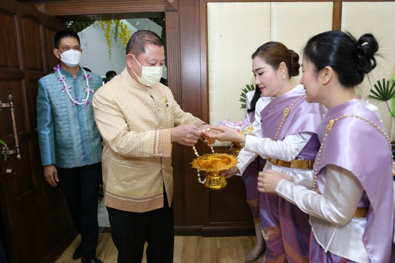 กิจกรรม สตง. 108 ปี สายใยผูกพัน สืบสานประเพณีสงกรานต์