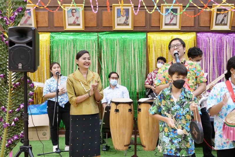 กิจกรรม สตง. 108 ปี สายใยผูกพัน สืบสานประเพณีสงกรานต์