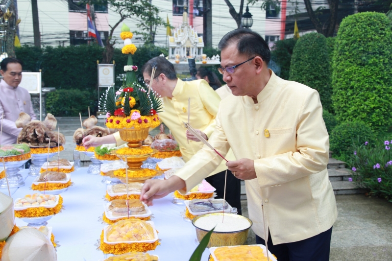 พิธีบรวงสรวงเนื่องในโอกาสครบรอบวันสถาปนา สตง. ครบรอบปีที่ 103