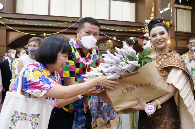 กิจกรรม สตง. 108 ปี สายใยผูกพัน สืบสานประเพณีสงกรานต์