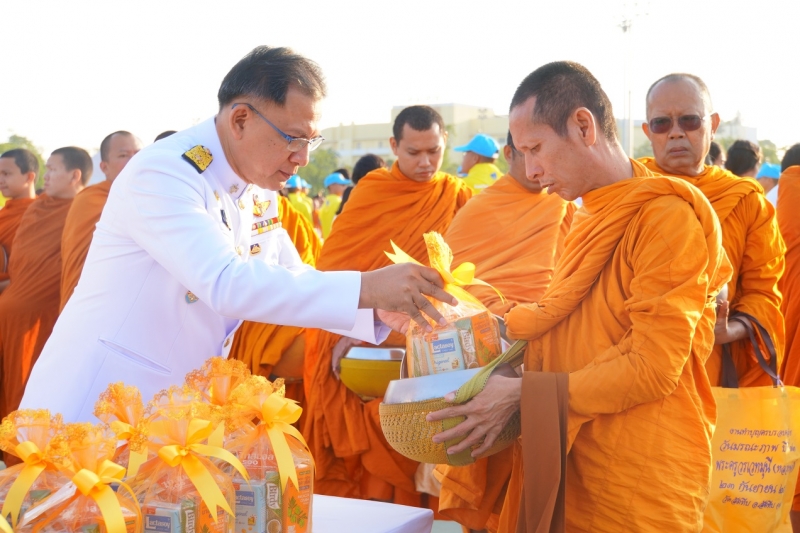 กิจกรรมเฉลิมพระเกียรติและน้อมรำลึกในพระมหากรุณาธิคุณ