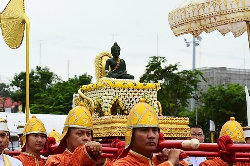สวดมนต์ในพิธีมหามงคลบำเพ็ญพระราชกุศล