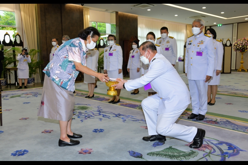 สมเด็จพระกนิษฐาธิราชเจ้า กรมสมเด็จพระเทพรัตนราชสุดา ฯ สยามบรมราชกุมารี พระราชทานพระราชวโรกาสให้คณะกรรมการตรวจเงินแผ่นดิน ผู้ว่าก