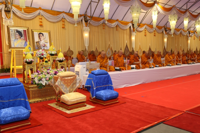  พิธีมหามงคลบำเพ็ญพระราชกุศล และเจริญพระพุทธมนต์ถวายพระพรชัยมงคล