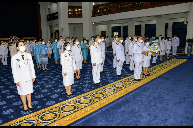 พระบาทสมเด็จพระเจ้าอยู่หัว ทรงพระกรุณาโปรดเกล้าฯ ให้ คตง. ผตง. และผู้บริหารระดับสูงของ สตง. เข้าเฝ้า