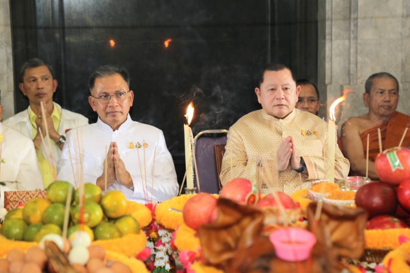 พิธีพุทธาภิเษกปูชนียมงคล