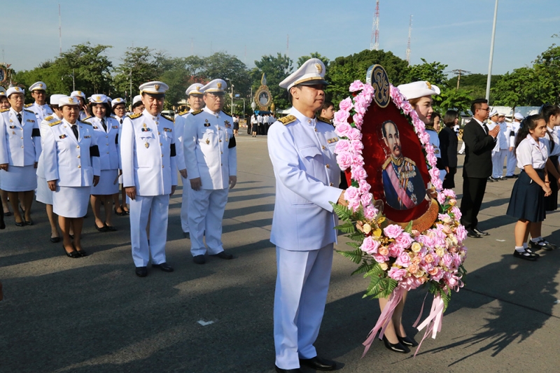 ร่วมวางพวงมาลาเนื่องในโอกาสวันปิยมหาราช