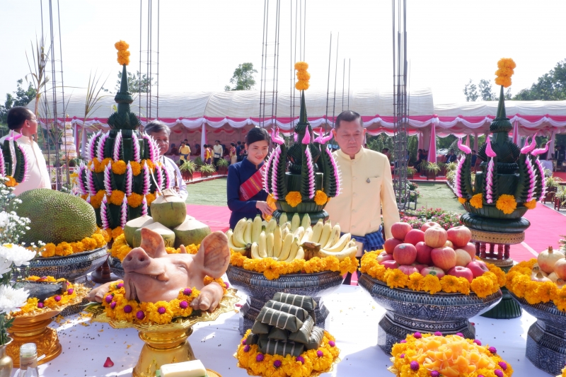 พิธีวางศิลาฤกษ์อาคารที่ทำการและอาคารชุดพักอาศัย สำนักตรวจเงินแผ่นดินจังหวัดสกลนคร 