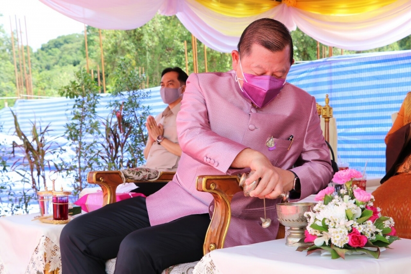 พิธีวางศิลาฤกษ์อาคารที่ทำการและอาคารชุดพักอาศัย สำนักตรวจเงินแผ่นดินจังหวัดนครนายก