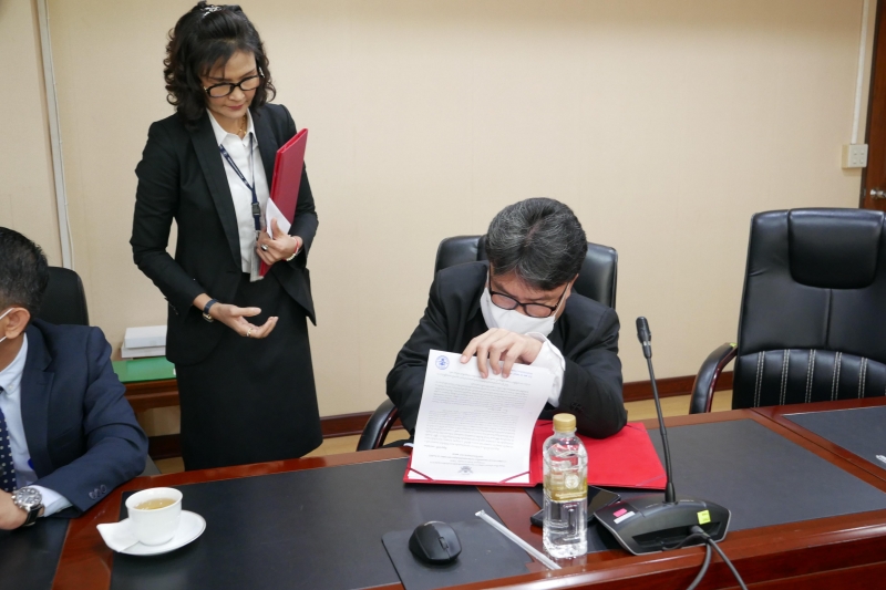 พิธีลงนามในสัญญาโครงการพัฒนาการตรวจเงินแผ่นดินอิเล็กทรอนิกส์แบบบูรณาการ (Thailand Smart e-Audit: TSEA) ระหว่าง สำนักงานการตรวจเง