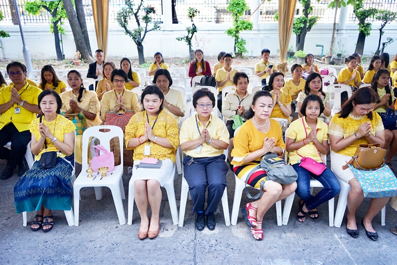 พิธีทำบุญตักบาตรข้าวสารอาหารแห้ง เดือนพฤษภาคม 2562