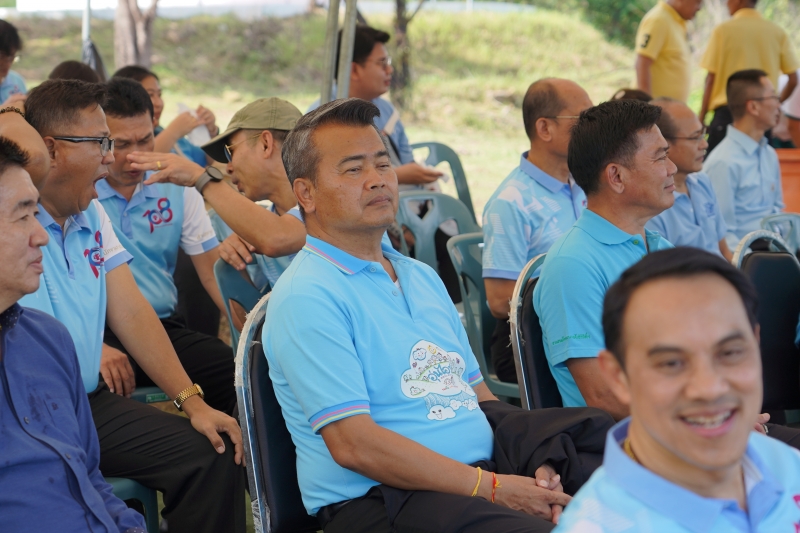 พีธีรับพระราชโองการโปรดเกล้าโปรดกระหม่อมแต่งตั้ง ผู้ว่าการตรวจเงินแผ่นดิน