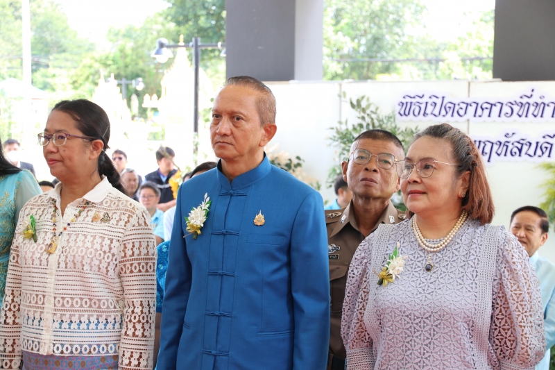 พิธีเปิดอาคาร