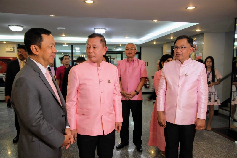  คณะผู้แทนหน่วยงานต่าง ๆ ร่วมแสดงความยินดีเนื่องในวันคล้ายวันสถาปนาสำนักงานการตรวจเงินแผ่นดิน  ครบรอบ 104 ปี