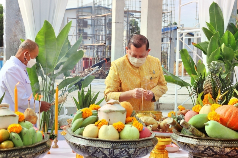 พิธีวางศิลาฤกษ์อาคารสำนักงานและอาคารชุดพักอาศัย สำนักตรวจเงินแผ่นดินจังหวัดปราจีนบุรี