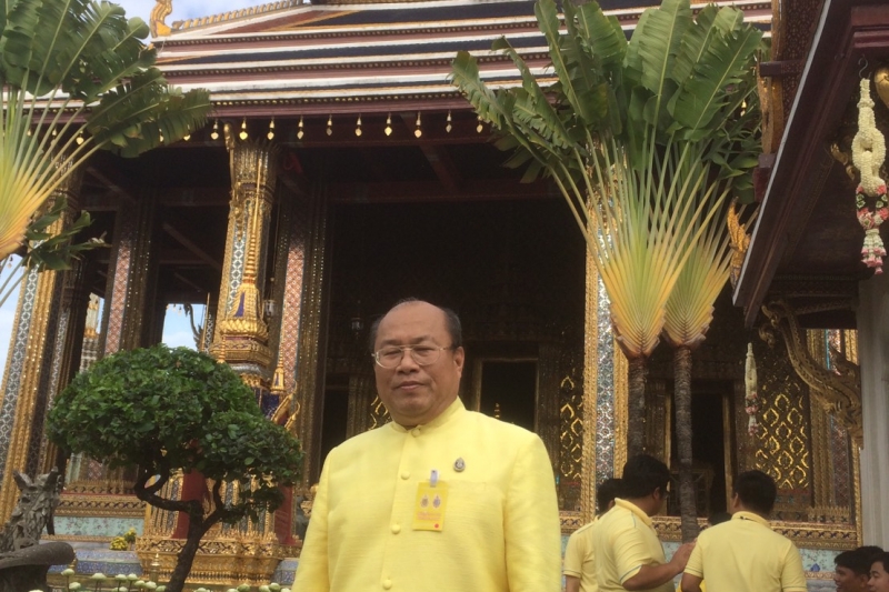 พิธีตักบาตรถวายเป็นพระราชกุศล และพิธีเจริญพระพุทธมนต์ถวายพระพรชัยมงคล  