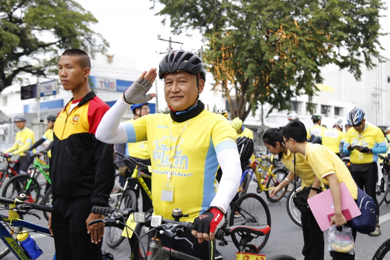 สตง.ร่วมกิจกรรมปั่นจักรยาน