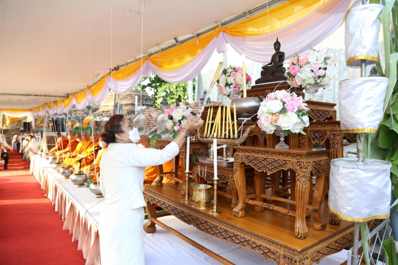 พิธีอธิษฐานจิตมวลสาร แผ่นจาร และแผ่นดวงชะตา 