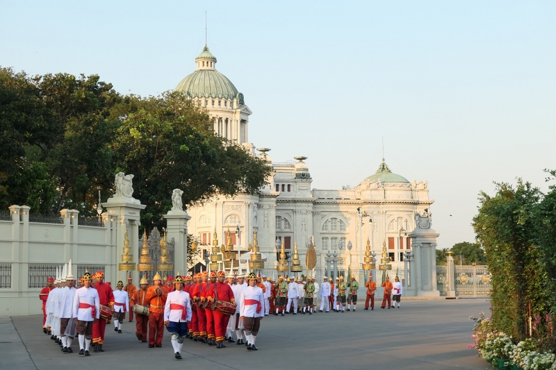  พิธีมหามงคลบำเพ็ญพระราชกุศล และเจริญพระพุทธมนต์ถวายพระพรชัยมงคล