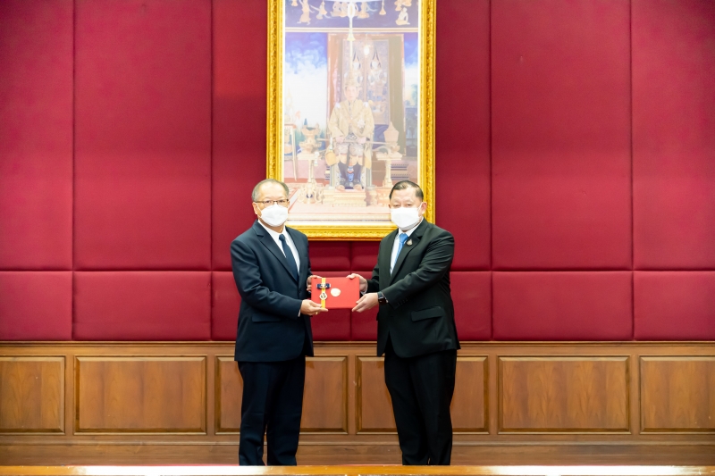 พิธีมอบประกาศนียบัตร โครงการพัฒนานักบริหารการตรวจเงินแผ่นดินระดับสูง (นตส.) รุ่นที่ 11 ณ สำนักงานการตรวจเงินแผ่นดิน