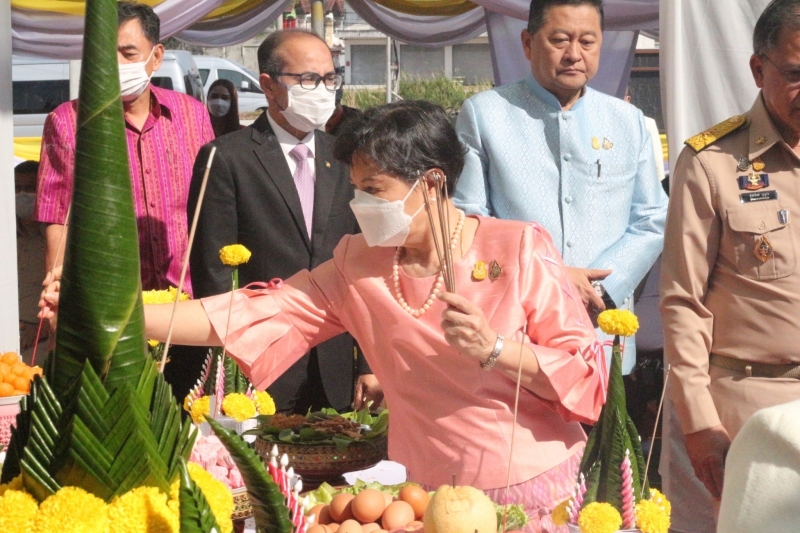 พิธีวางศิลาฤกษ์อาคารสำนักงานและอาคารชุดพักอาศัย สำนักตรวจเงินแผ่นดินจังหวัดร้อยเอ็ด