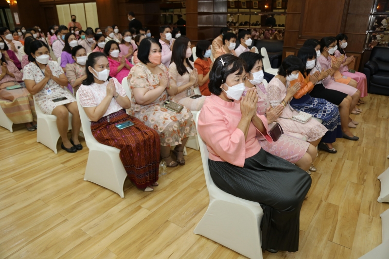 พิธีเจริญพระพุทธมนต์เพื่อความเป็นสิริมงคล เนื่องในโอกาสปีใหม่ พุทธศักราช 2566 ณ สำนักงานการตรวจเงินแผ่นดิน