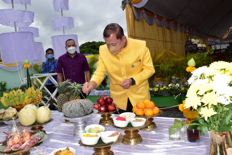 พิธีวางศิลาฤกษ์อาคารที่ทำการสำนักตรวจเงินแผ่นดินจังหวัดพัทลุง