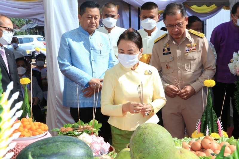 พิธีวางศิลาฤกษ์อาคารสำนักงานและอาคารชุดพักอาศัย สำนักตรวจเงินแผ่นดินจังหวัดร้อยเอ็ด