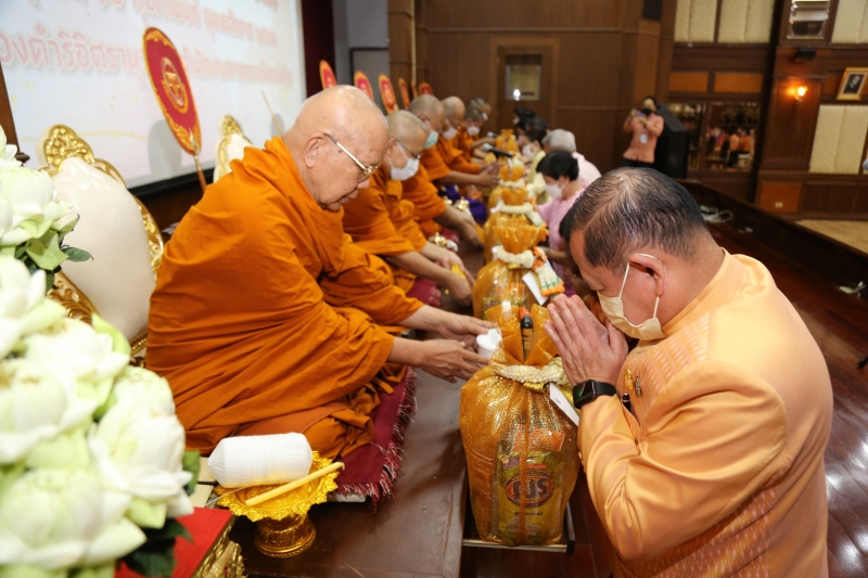 พิธีเจริญพระพุทธมนต์เพื่อความเป็นสิริมงคล เนื่องในโอกาสปีใหม่ พุทธศักราช 2566 ณ สำนักงานการตรวจเงินแผ่นดิน