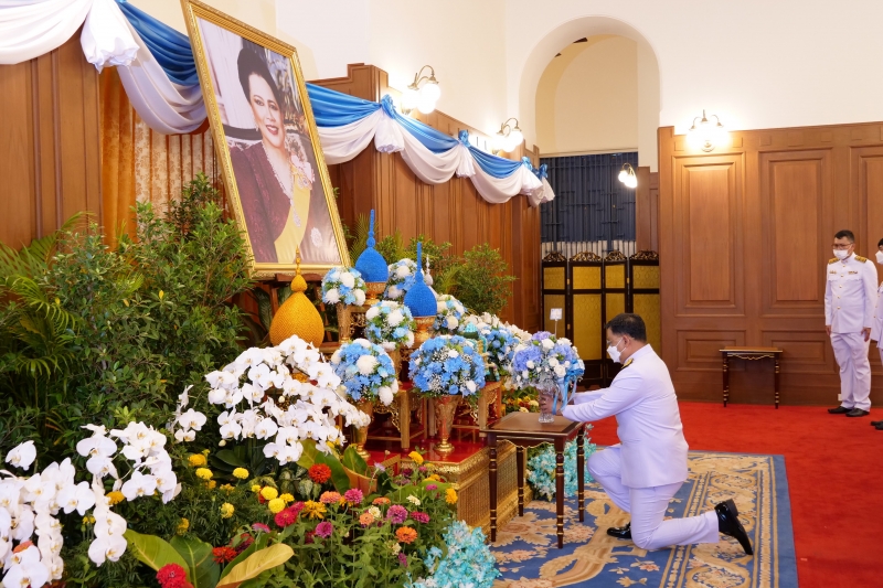 วันเฉลิมพระชนมพรรษา 12 สิงหาคม 