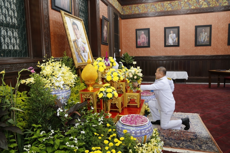 ลงนามถวายพระพรชัยมงคลสมเด็จพระเจ้าอยู่หัว เนื่องในวันขึ้นปีใหม่พุทธศักราช 2562 