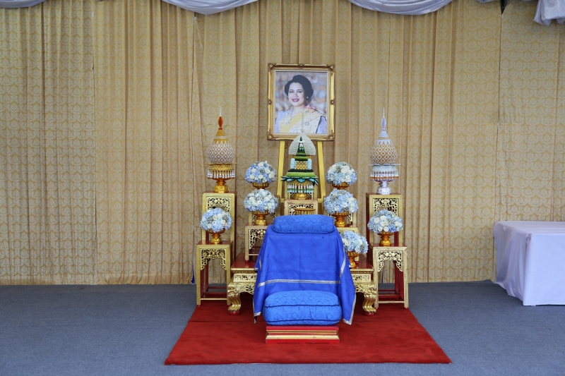 กิจกรรมเฉลิมพระเกียรติสมเด็จพระนางเจ้าสิริกิติ์ พระบรมราชินีนาถ พระบรมราชชนนีพันปีหลวง เนื่องในโอกาสมหามงคลเฉลิมพระชนมพรรษา 90 พ