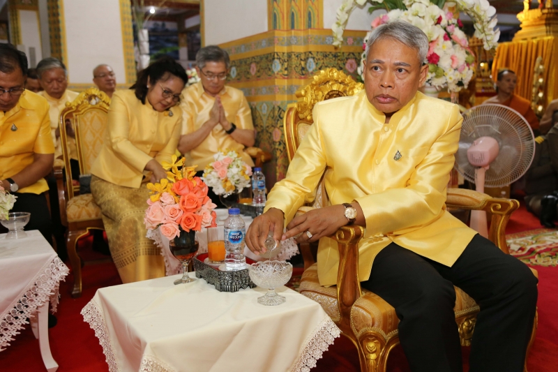 พิธีเจริญพระพุทธมนต์สมโภชผ้าพระกฐินพระราชทาน ประจำปี 2562 โดย สำนักงานการตรวจเงินแผ่นดิน ณ วัดหนองแวง พระอารามหลวง ตำบลในเมือง