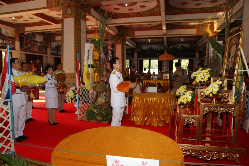 พิธีเจริญพระพุทธมนต์สมโภชผ้าพระกฐินพระราชทาน ประจำปี 2562 โดย สำนักงานการตรวจเงินแผ่นดิน ณ วัดหนองแวง พระอารามหลวง ตำบลในเมือง