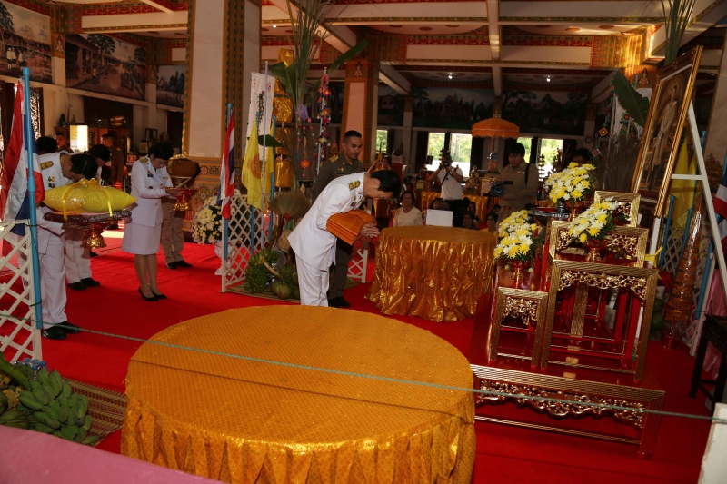 พิธีเจริญพระพุทธมนต์สมโภชผ้าพระกฐินพระราชทาน ประจำปี 2562 โดย สำนักงานการตรวจเงินแผ่นดิน ณ วัดหนองแวง พระอารามหลวง ตำบลในเมือง