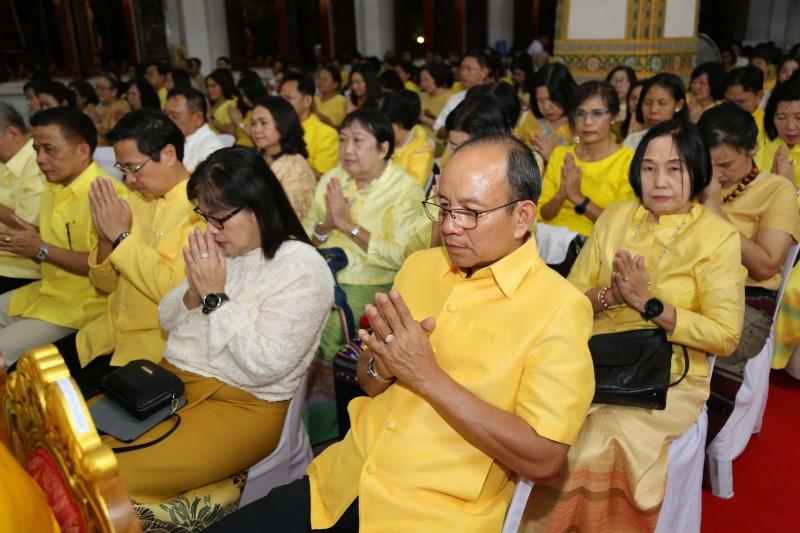 พิธีเจริญพระพุทธมนต์สมโภชผ้าพระกฐินพระราชทาน ประจำปี 2562 โดย สำนักงานการตรวจเงินแผ่นดิน ณ วัดหนองแวง พระอารามหลวง ตำบลในเมือง